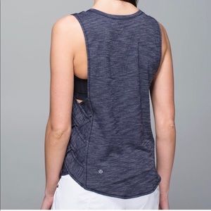Lululemon tank top